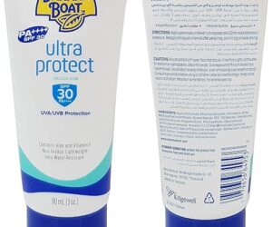 Banana Boat Ultra Protect Sunscreen Lotion-SPF30-Aloe-Vera-Contains Vit E & C-Lightweight-Water resistant-Avotriplex Formula-UVA/UVB Protection-Quick Absorption-Non Greasy-Prevent Sunburn-90ML